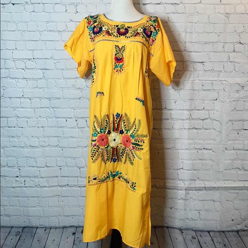 Sunshine handmade typical Mexican dress❤️